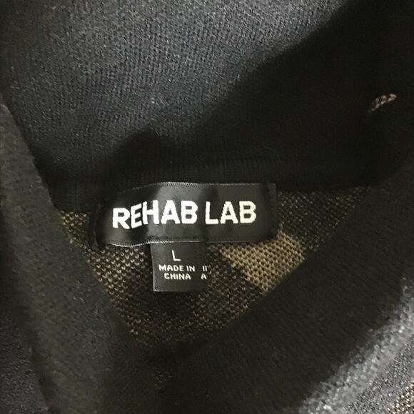 Rehab Lab Women Lrg Animal Print body con Knit Mini Cowl Neck Dolman SL EUC p - Picture 9 of 10